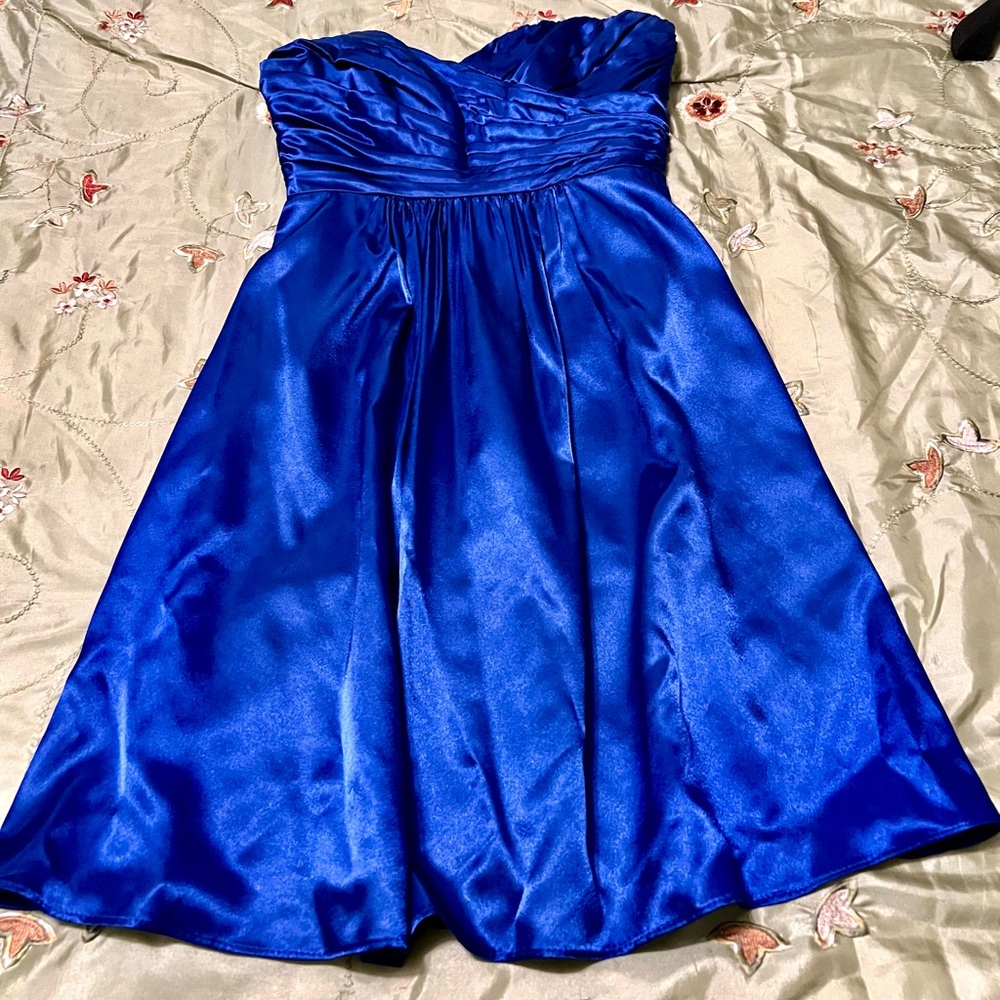 Elegant Blue Strapless Dress, B2 brand size 4 - Picture 11 of 14